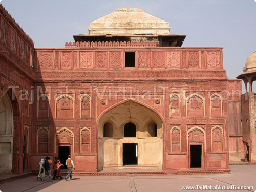 A palace in Agra Fort