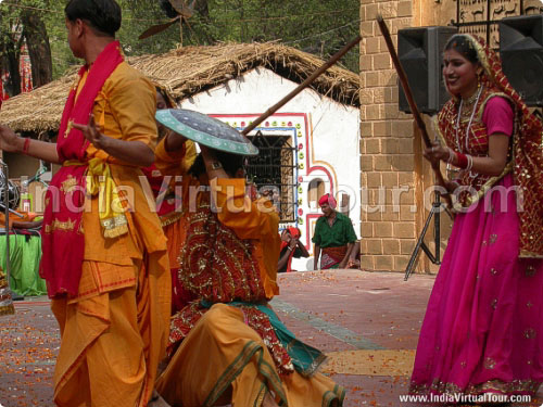 Lathamaar holi from artists of Vrindavan