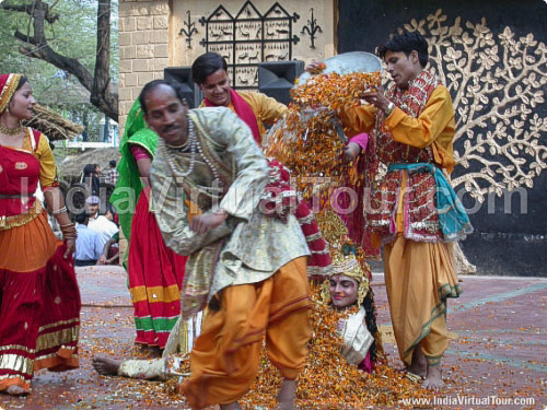 Artists from Uttar Pradesh