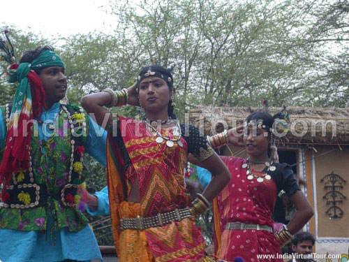 Artists from Chattisgarh State performing