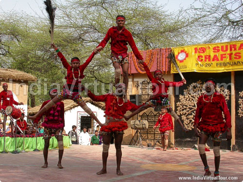 Artists from Chattisgarh