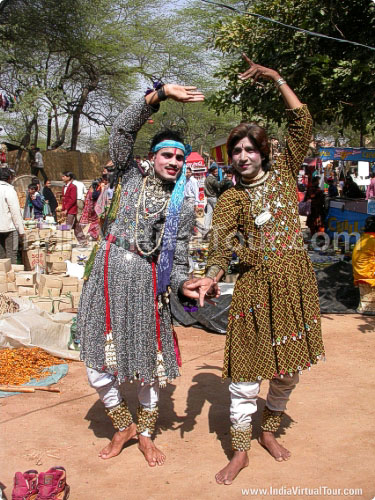 Artists from Rajasthan posing for IndiaVirtualTour.com exclusively