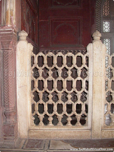 Stone carving on Mosque